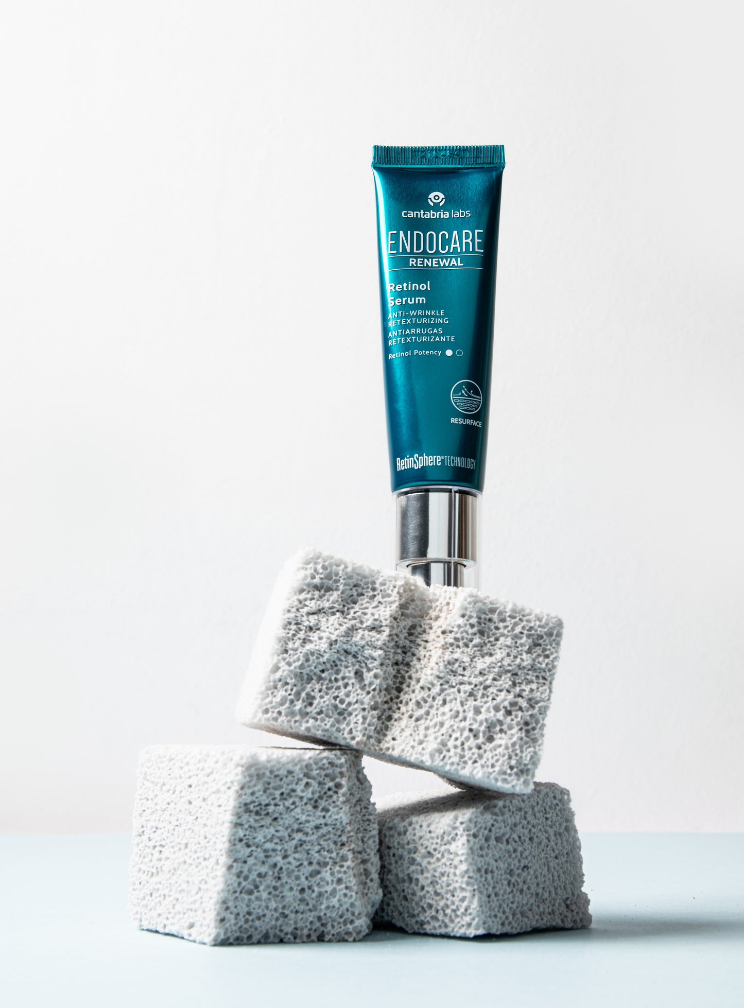 ENDOCARE RENEWAL SERUMAS "RETINOL SERUM" (0,2% gryno retinolio), 30 ML