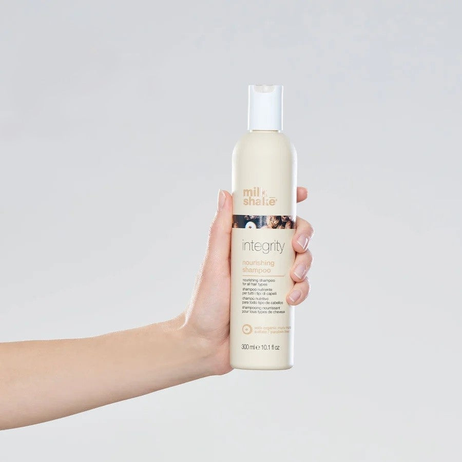MILK SHAKE MAITINAMASIS ŠAMPŪNAS "INTEGRITY NOURISHING SHAMPOO"