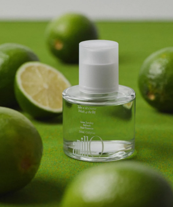 ANILLO Lime Sunday Refresh Hair Essence drėkina ir glotnina plaukus, suteikia žvilgesio. Tinka ploniems plaukams. Su laimo ekstraktu ir aliejais. Karale.lt