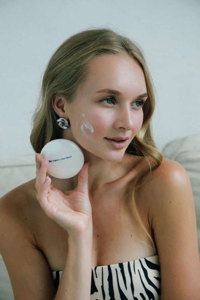 CUSKIN Vitamin U Sun Serum SPF 50+ PA++++. Lengva formulė su vitaminu U, peptidais, niacinamidu. Ocean Friendly. 50g Karale.lt