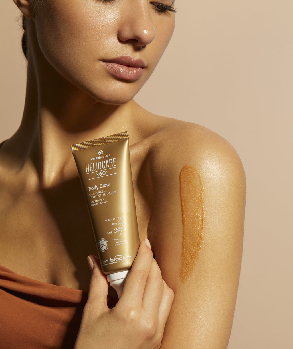 "HELIOCARE 360" apsauga nuo saulės su žėručiu "BODY GLOW SPF50+", 100 ML