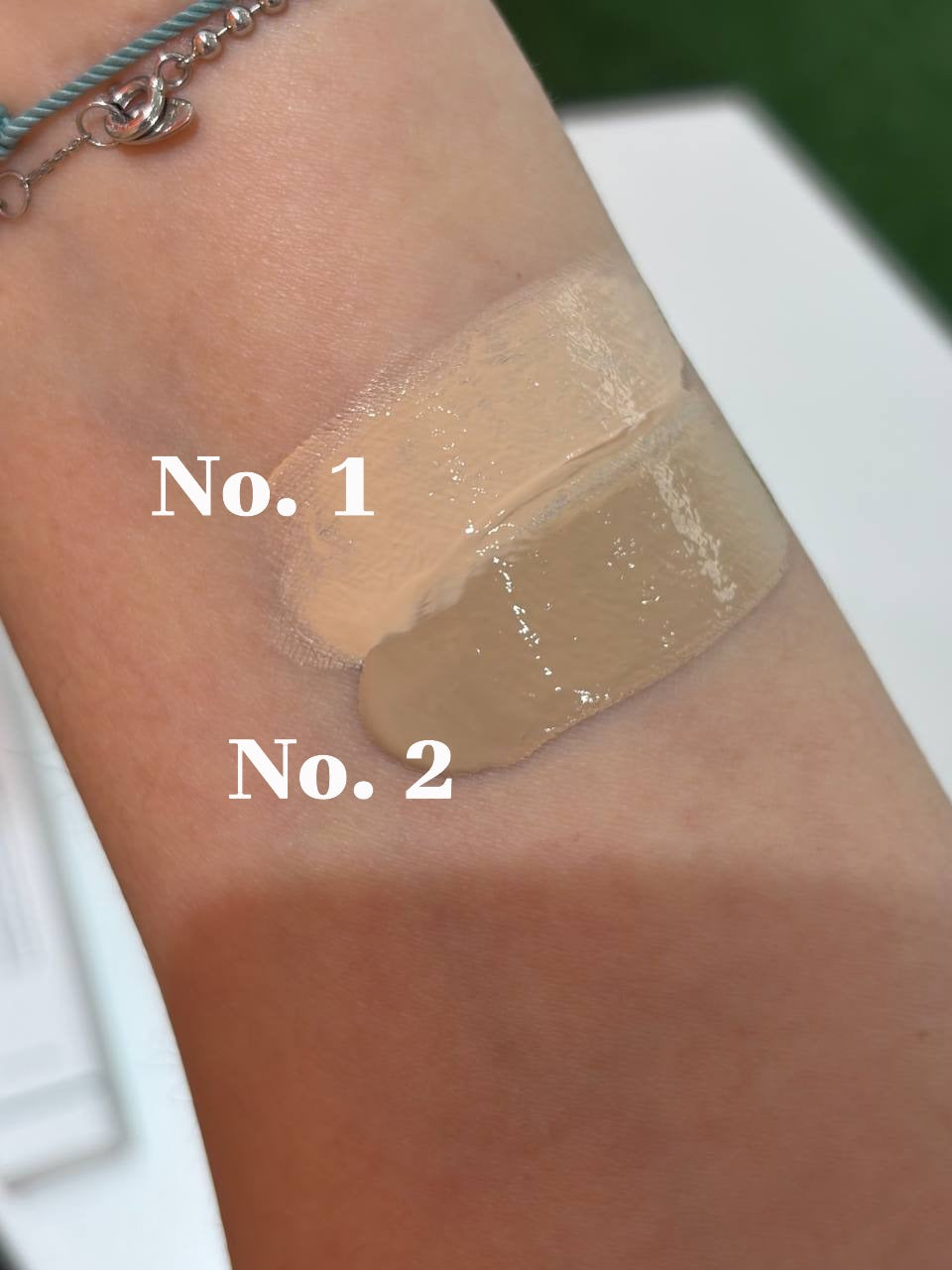 THESERA Hydrating Repair Blemish Balm – drėkinamasis BB kremas SPF30 jautriai odai. Su pantenoliu, vitaminu E, koloidine platina. Karale.lt