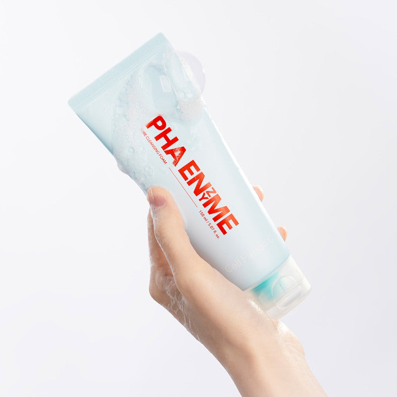 Cell Fusion C PHA Enzyme Pore Cleanser – putojantis prausiklis riebiai odai su PHA, fermentais ir moliu. Valo poras, mažina blizgesį. Karale.lt